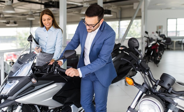 Vendre sa moto à un professionnel